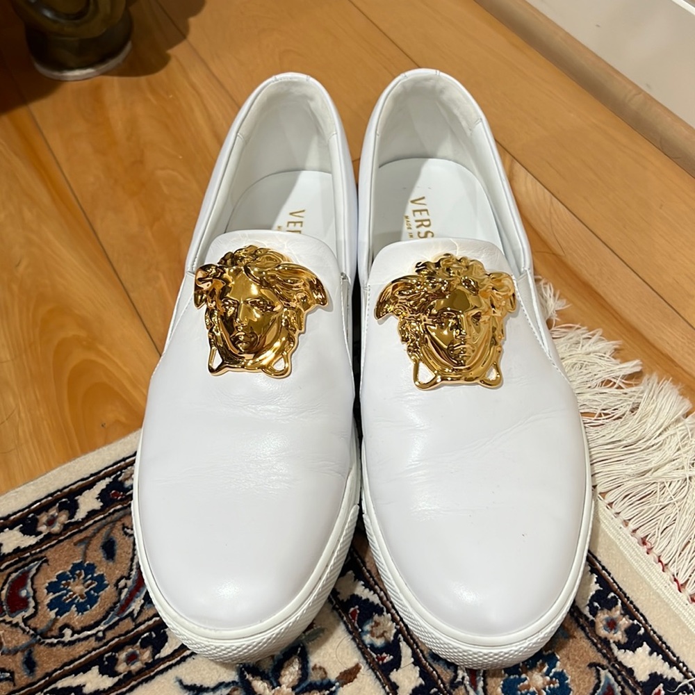 VERSACE Medusa Sneakers